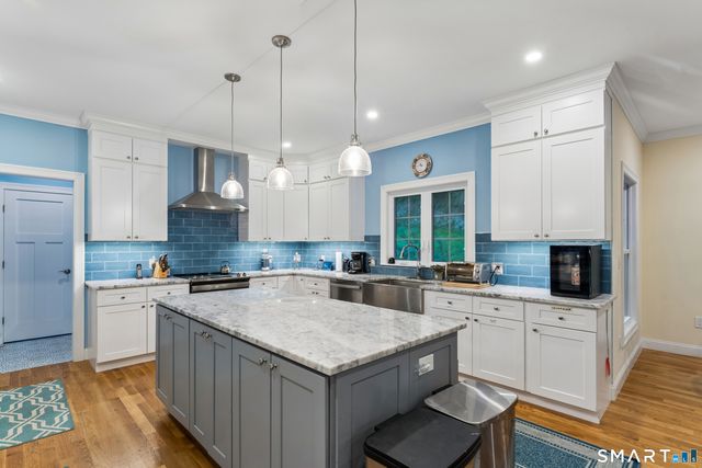 7 Tall Oaks Drive 7, New Milford, CT 06776