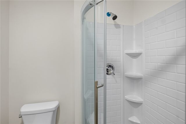 68 Uncas Street, Warwick, RI 02889