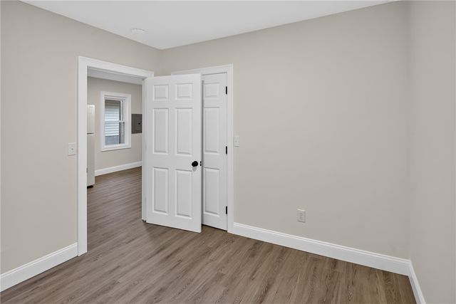 68 Uncas Street, Warwick, RI 02889