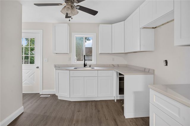 68 Uncas Street, Warwick, RI 02889
