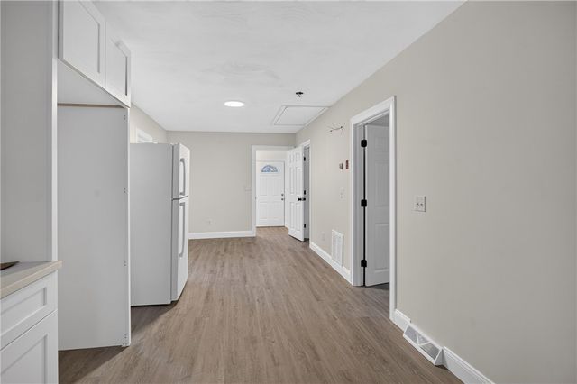 68 Uncas Street, Warwick, RI 02889