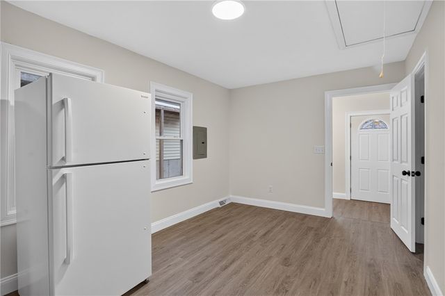68 Uncas Street, Warwick, RI 02889