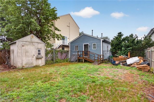 68 Uncas Street, Warwick, RI 02889