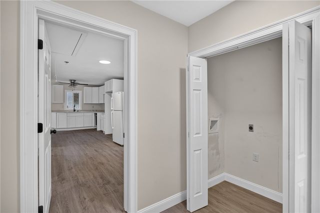 68 Uncas Street, Warwick, RI 02889