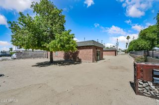 7956 W GLENDALE Avenue 1, Glendale, AZ 85303