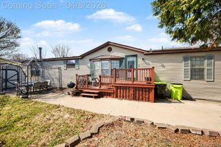 23312 Crystal Dr, Clinton Charter Township, MI 48036