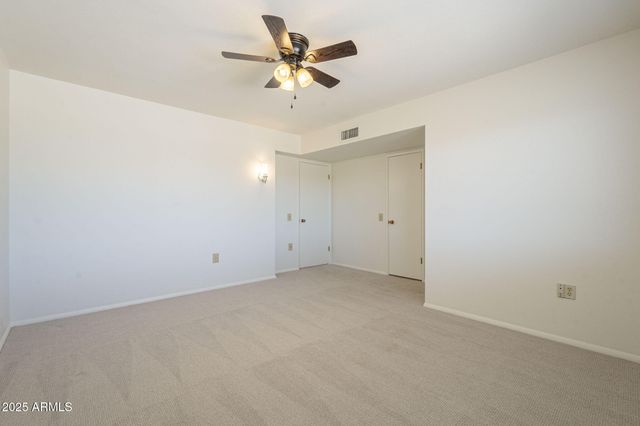 19825 N 100TH Avenue, Sun City, AZ 85373