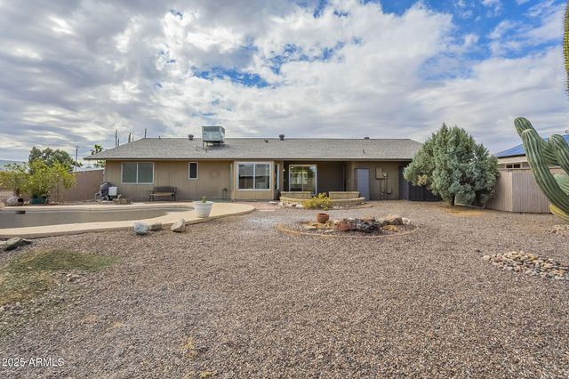 19825 N 100TH Avenue, Sun City, AZ 85373