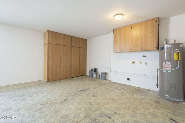 19825 N 100TH Avenue, Sun City, AZ 85373