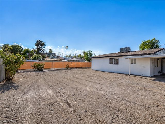 5209 Alta Drive, Las Vegas, NV 89107