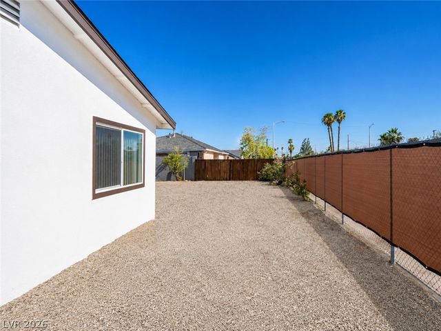 5209 Alta Drive, Las Vegas, NV 89107