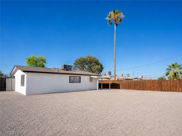 5209 Alta Drive, Las Vegas, NV 89107