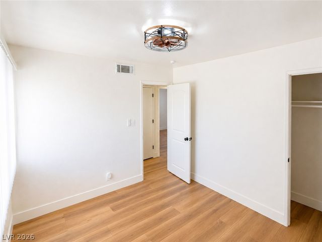 5209 Alta Drive, Las Vegas, NV 89107