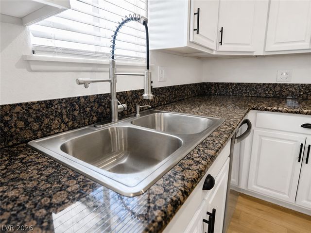 5209 Alta Drive, Las Vegas, NV 89107