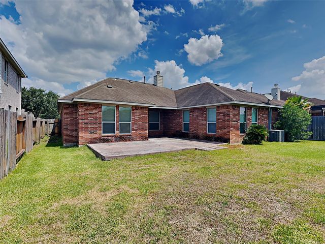 3493 Cedar Prairie Drive, League City, TX 77573