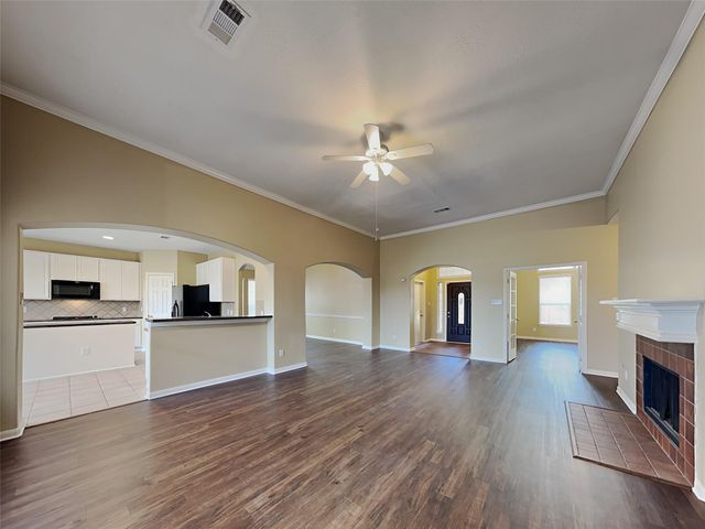 3493 Cedar Prairie Drive, League City, TX 77573