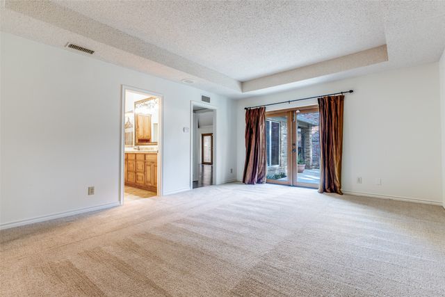 16842 Village Lane, Dallas, TX 75248