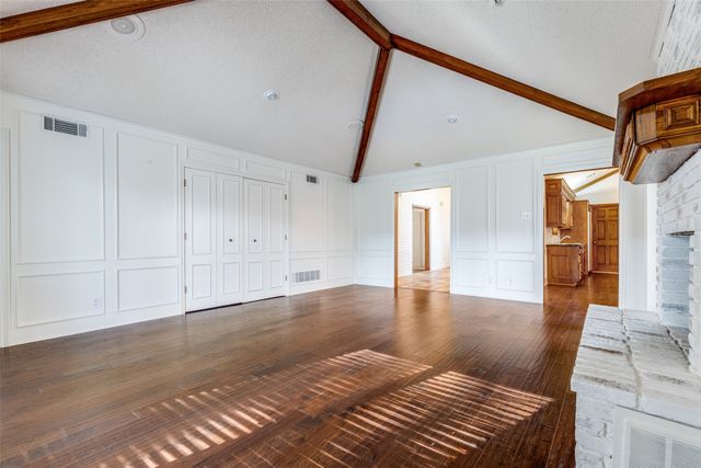 16842 Village Lane, Dallas, TX 75248