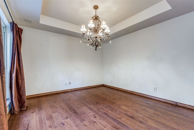 16842 Village Lane, Dallas, TX 75248