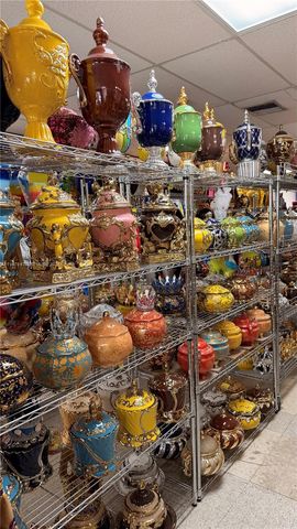 1580 W 37 St, Hialeah, FL 33012