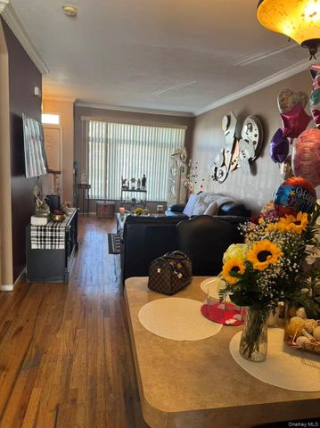 24 Merrill Avenue, Staten Island, NY 10314