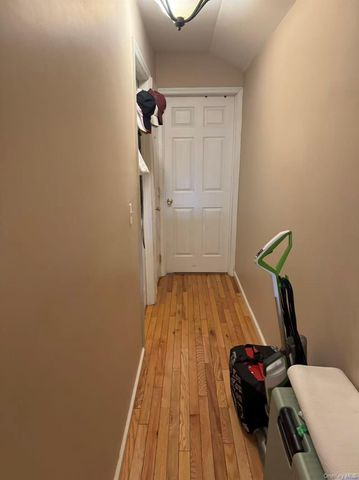 24 Merrill Avenue, Staten Island, NY 10314