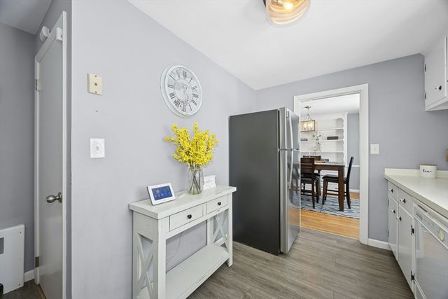 13 Dennis Circle, Northborough, MA 01532