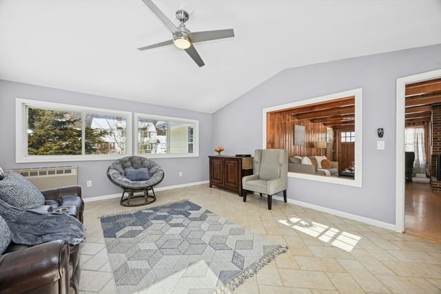 13 Dennis Circle, Northborough, MA 01532