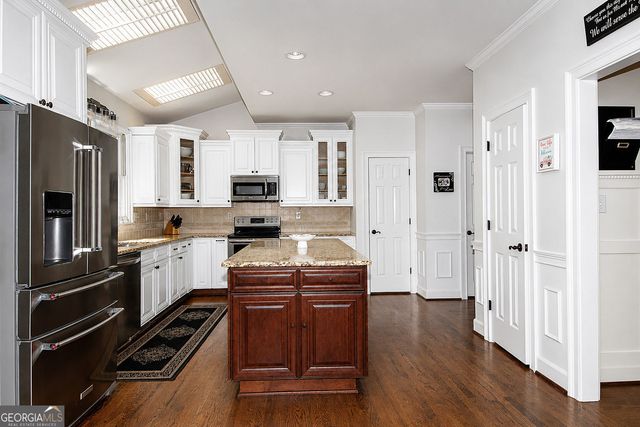 1388 Brentford Cove, Snellville, GA 30078