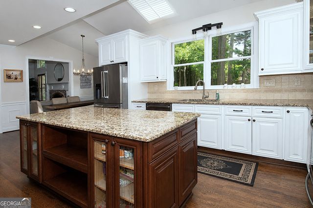 1388 Brentford Cove, Snellville, GA 30078
