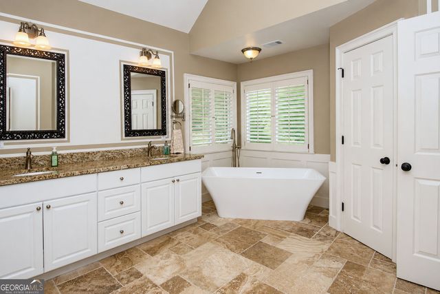 1388 Brentford Cove, Snellville, GA 30078