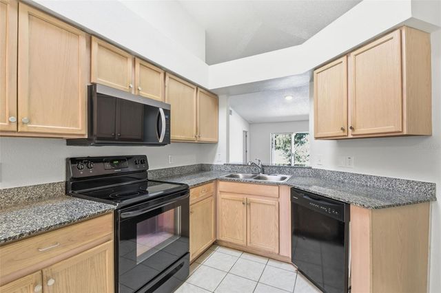 11727 BRENFORD CREST DRIVE, Riverview, FL 33579