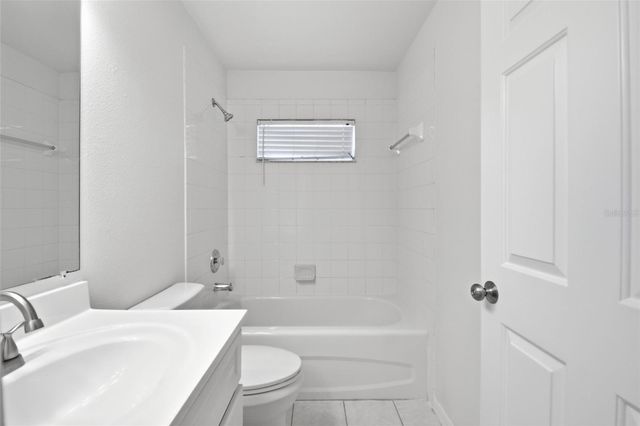 11727 BRENFORD CREST DRIVE, Riverview, FL 33579