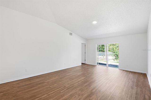 11727 BRENFORD CREST DRIVE, Riverview, FL 33579