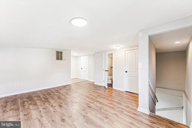 4225 MEADE ST NE, Washington, DC 20019