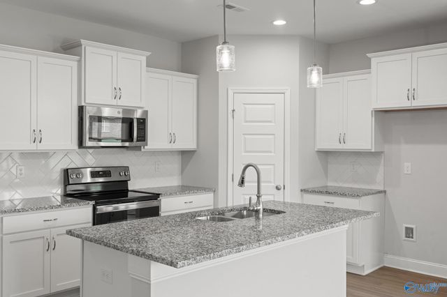 170 Williams Pointe Boulevard, Huntsville, AL 35824