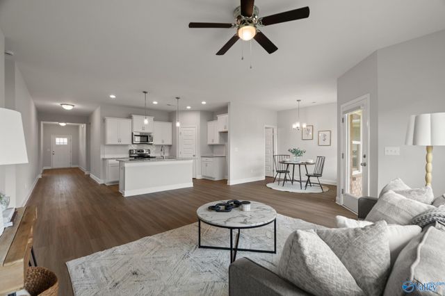 170 Williams Pointe Boulevard, Huntsville, AL 35824