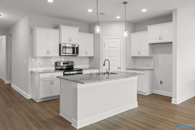 170 Williams Pointe Boulevard, Huntsville, AL 35824