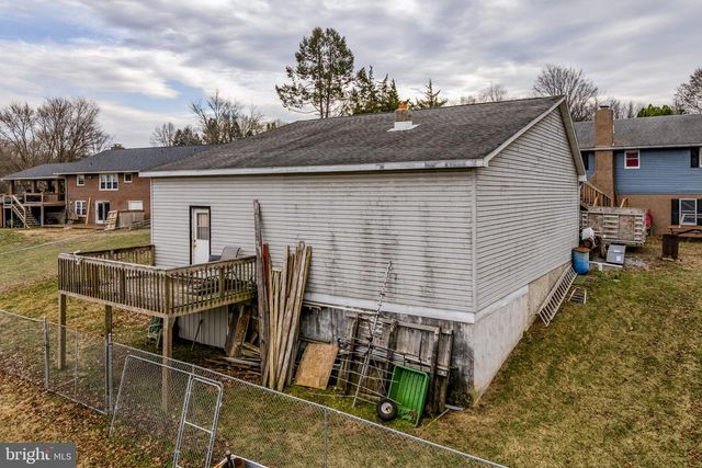 89 CROSS KEY RD, Bernville, PA 19506