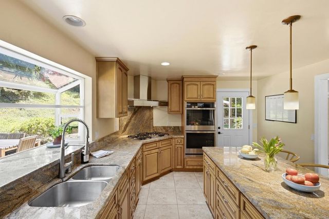 3554 Ryan Drive, Escondido, CA 92025