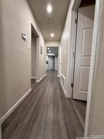 659 olmos, San Antonio, TX 78212