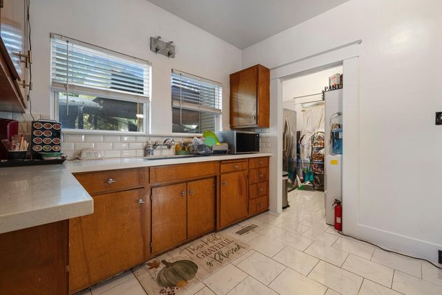 828 W Magnolia, Stockton, CA 95203
