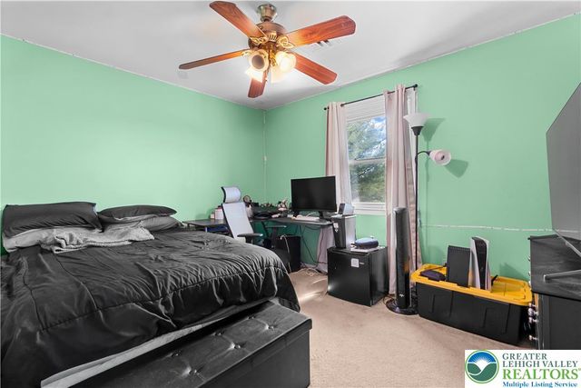 1804 Elmhurst Drive, Whitehall Twp, PA 18052