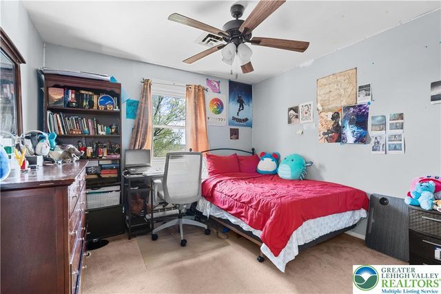 1804 Elmhurst Drive, Whitehall Twp, PA 18052