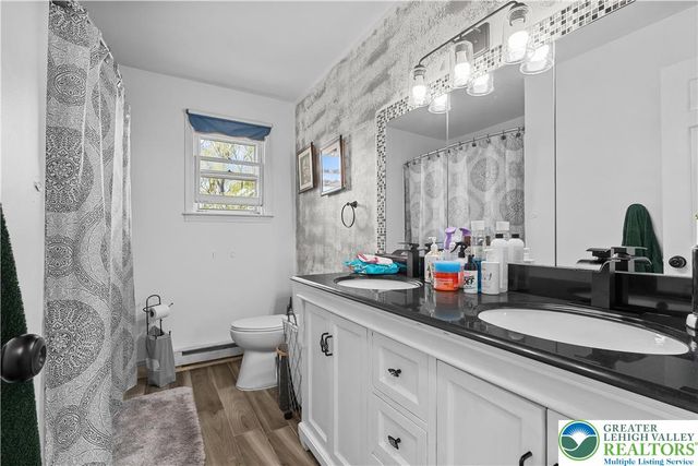 1804 Elmhurst Drive, Whitehall Twp, PA 18052