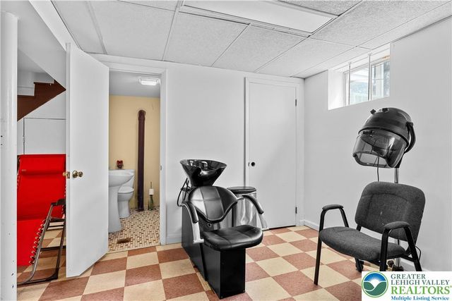 1804 Elmhurst Drive, Whitehall Twp, PA 18052