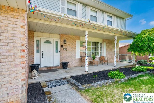 1804 Elmhurst Drive, Whitehall Twp, PA 18052