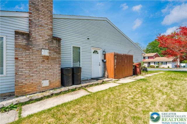 1804 Elmhurst Drive, Whitehall Twp, PA 18052