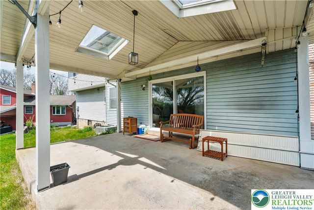 1804 Elmhurst Drive, Whitehall Twp, PA 18052