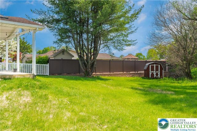 1804 Elmhurst Drive, Whitehall Twp, PA 18052
